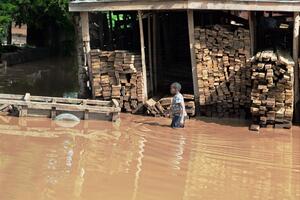 U poplavama u istočnoj Africi stradalo 250 ljudi