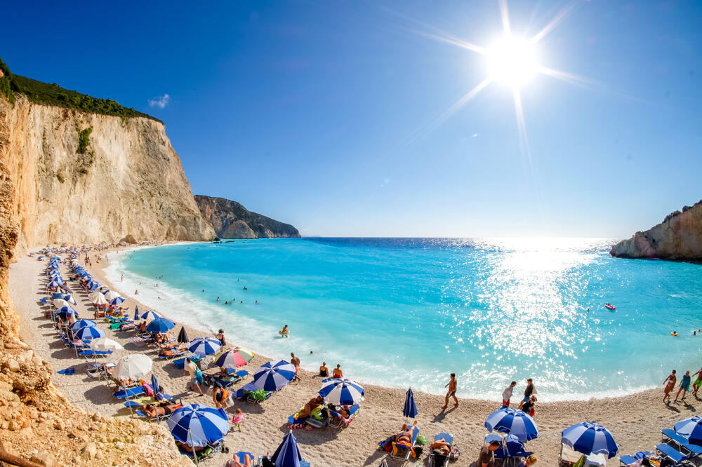 Da li će grčke plaže dočekati turiste?, Foto: Shutterstock