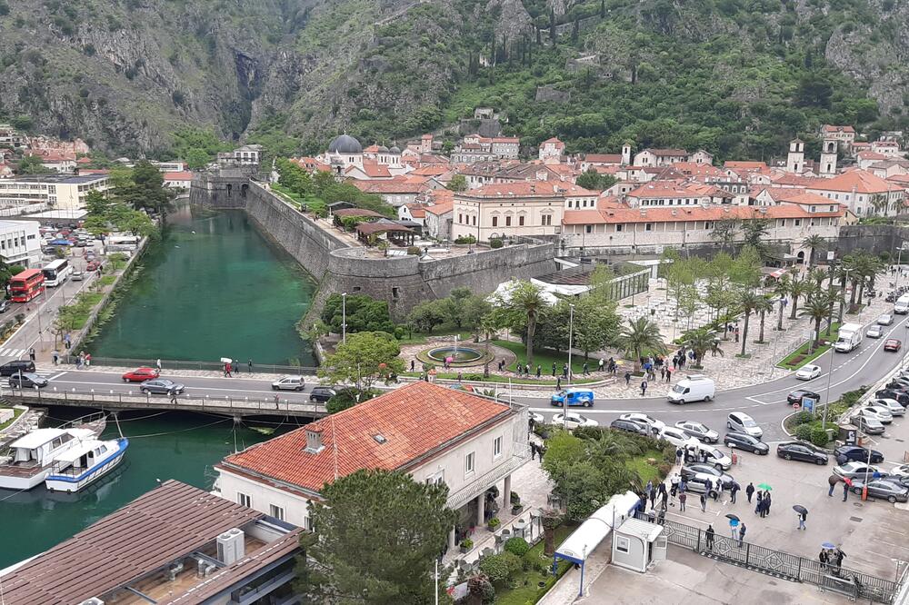 Kotor (Ilustracija), Foto: Siniša Luković