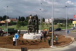 Spomenik Crnogorsko oro preseljen na novu lokaciju