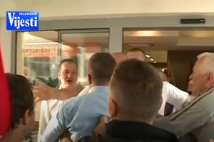 Vujović podnio prijavu protiv Bulatovića, tvrdi da ga je fizički...