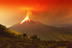 Nova erupcija vulkana Ruang na sjeveru Indonezije