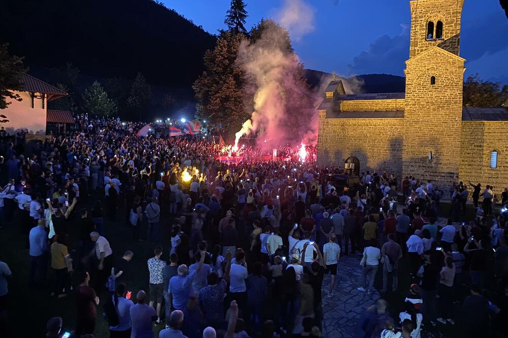 Sa protesta kod manastira Đurđevi stupovi, Foto: Tufik Softić