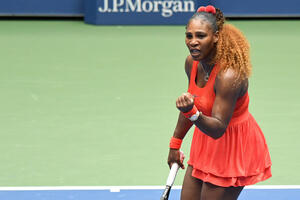 Serena u polufinalu, Pironkova pružila sjajan otpor