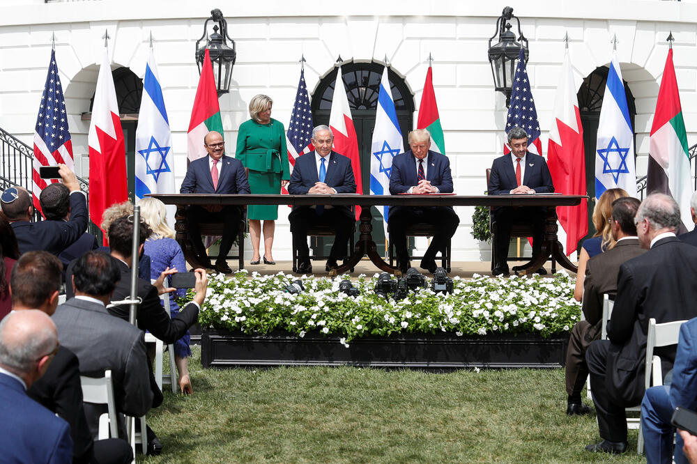 Sa potpisivanja sporazuma, Foto: Reuters