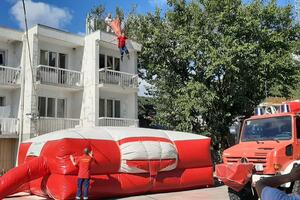 Tivat: Iz Ljubljane stigao jastuk za spašavanje
