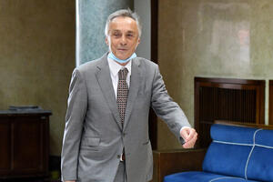 Demos: Predsjedništvo prihvatilo predlog Lekića, novoj vladi dati...