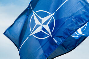 Osmatrački avioni NATO-a biće poslati u Rumuniju da prate ruske...