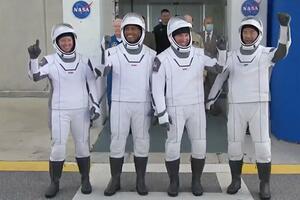 NASA i Spejs Iks lansiranje: Astronauti krenuli u orbitu