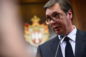 Vučić: Kforu ujutro predajemo zahtjev za povratak vojske i...