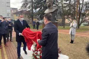 Berane: Otkriven spomenik ruskom maršalu Georgiju Žukovu