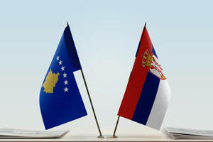 Srbija nedovršena, a Kosovo “propala” država
