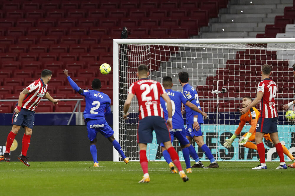 Suares postiže jedini gol za Atletiko, Foto: Reuters