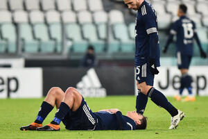 Dibala zbog povrede koljena preskače Derbi Italije i Superkup