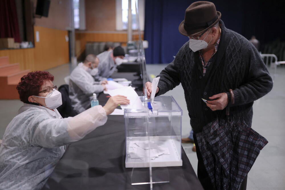 Glasanje u Kataloniji, Foto: Reuters