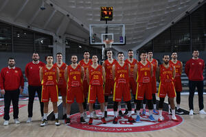 Težak udarac za crnogorsku košarku: Francuska otpisala "crvene" sa...