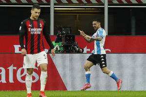 Milan izgubio još jedan derbi, Napoli potpuno u igri za Ligu...