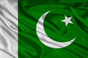 Pakistan: Četiri osobe poginule u napadu bombom na vozilo snaga...