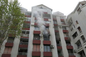Tivat: Iz zapaljenog stana spašeno dvoje ljudi