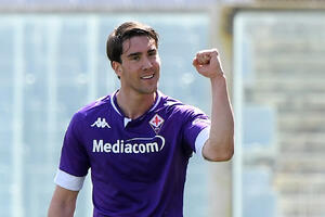 Njukasl spremio novac: Fiorentina pristaje na transfer, ali...