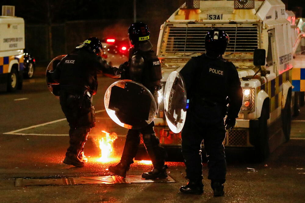 Neredi na ulicama Belfasta prošlog mjeseca, Foto: Rojters