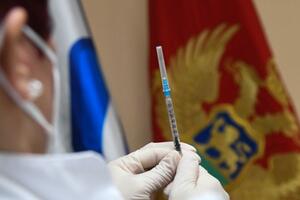 U Crnoj Gori dato više od 300 hiljada doza vakcina