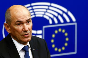 Šef diplomatije EU očitao bukvicu slovenačkom premijeru Janezu...