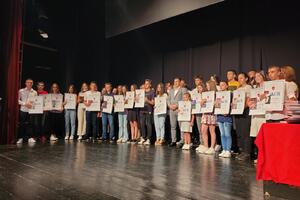 Uručene nagrade najboljim učenicima u Bijelom Polju