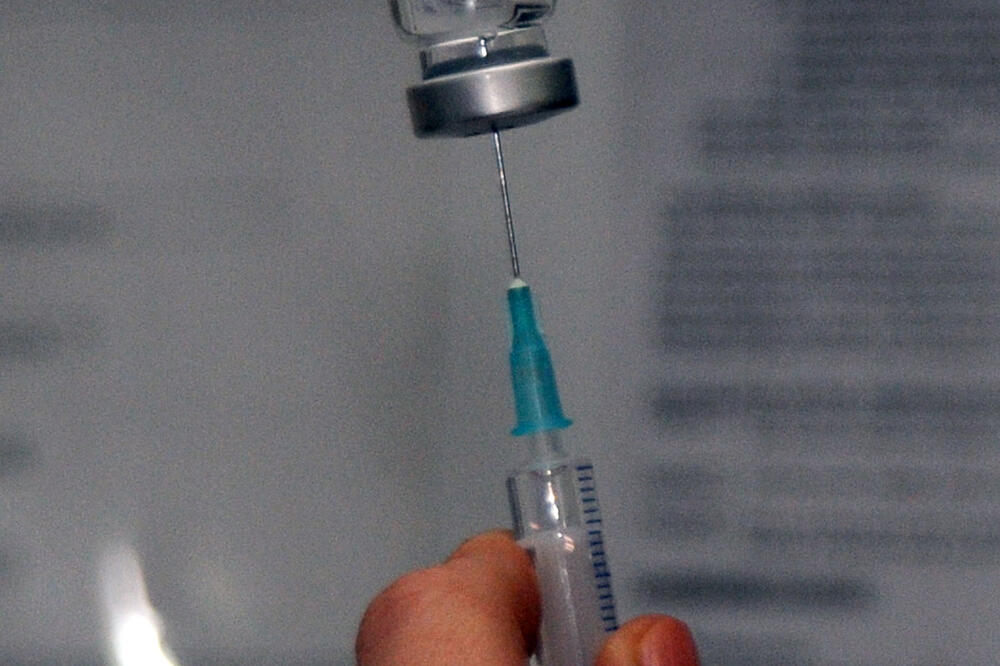 Vakcinacija protiv sezonskog gripa (ilustracija), Foto: Savo Prelevic