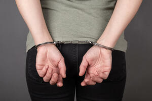 Nikšićanka uhapšena zbog nasilja nad vanbračnim suprugom