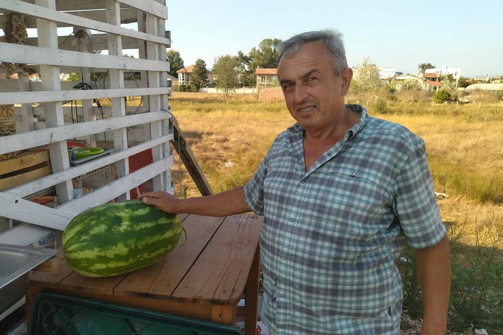 Onaj ko kupi jednom lubenicu kod mene, doći će opet: Đeljošaj, Foto: Samir Adrović