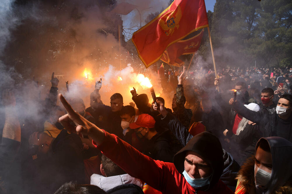 DPS je od parlamentarnih izbora gotovo svaki potez nove vlasti koristio za izazivanje tenzija: s ranijeg protesta, Foto: BORIS PEJOVIC