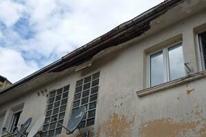 Nikšić: Jedna od najstarijih zgrada opasna i za stanare i za...