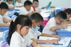 Kina: Vlasti žele da oslobode školarce domaćih zadataka