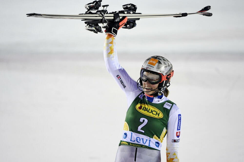 Vlhova slavi pobjedu u Leviju, Foto: Reuters