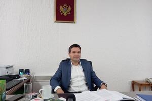 Pejović: Da li su nezakonite političke smjene i politička trgovina...