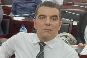 Kusovcu prijeti zatvor zbog čašćavanja Đukanovića