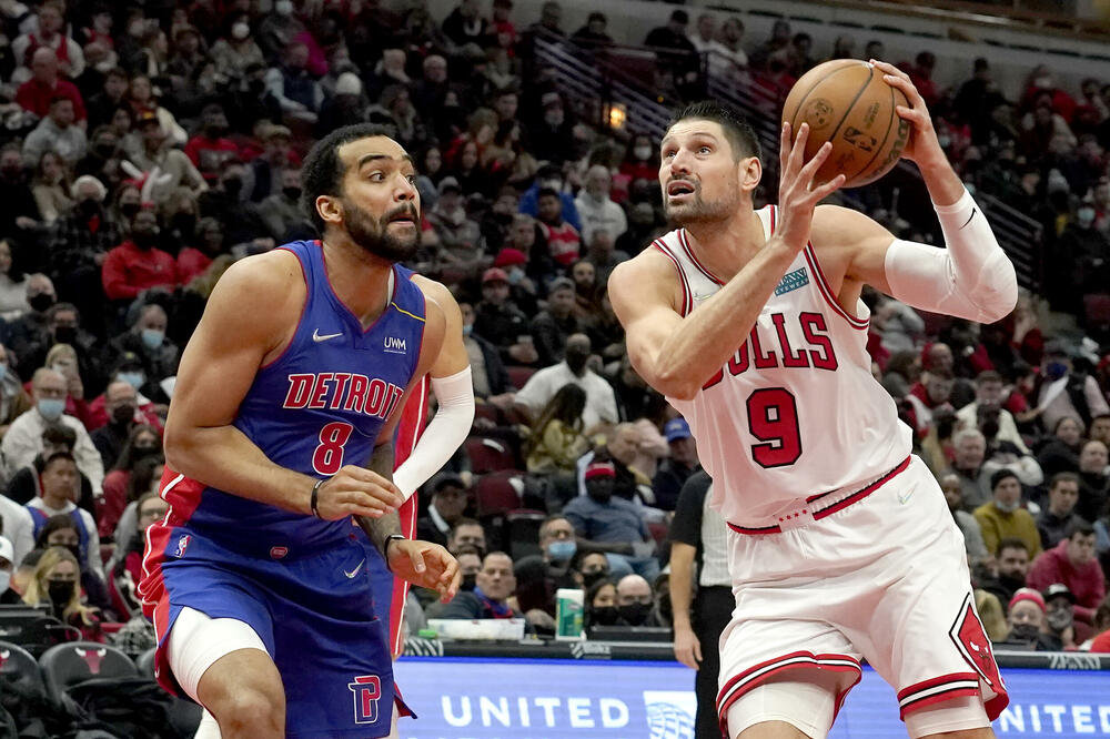 Nikola Vučević na meču sa Detroitom, Foto: Beta/AP