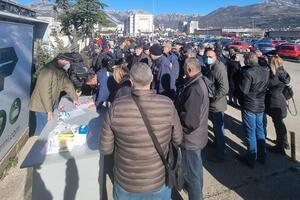 U Baru održan protest podrške špediteru Drobnjaku