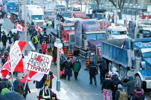 Protesti u Kanadi: "Konvoj slobode" - kamiondžije paralisale Otavu...