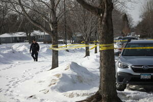 SAD: Pucnjava u blizini škole, ubijen učenik