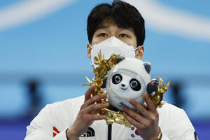 Hvang osvojio zlato u brzom klizanju