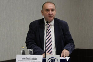 HRA i CŽP: Napad na Bjekovića da bude odgovarajuće kažnjen
