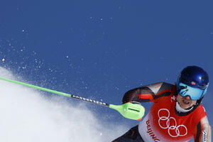 Kristofersen najbolji u slalomu, olimpijski šampion bez plasmana