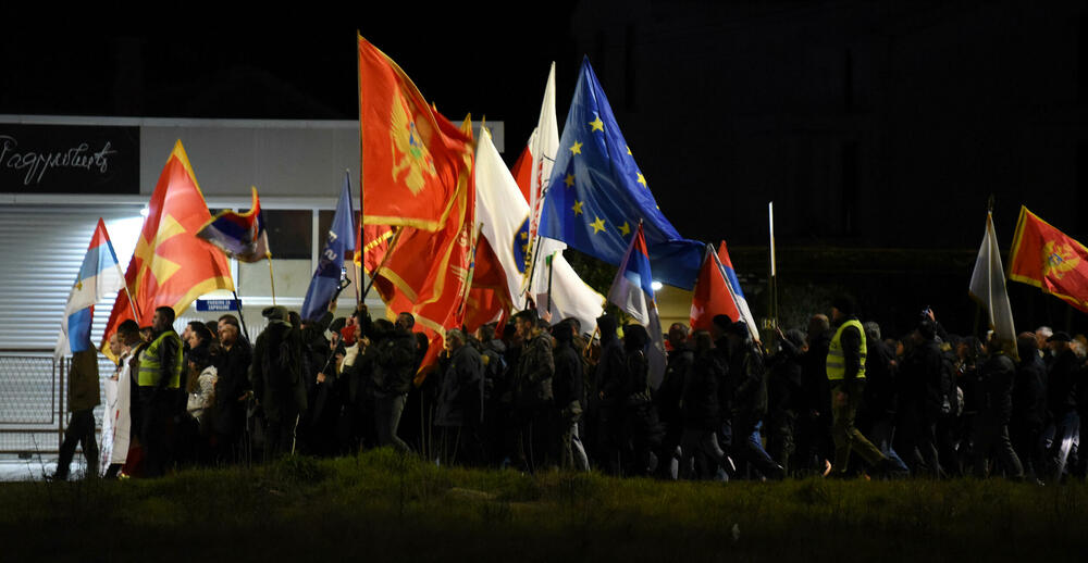 <p>Vidjeli ste da su obavljene konsultacije kod predsjednika države. Na tim konsultacijama bili su predstavnici 43 poslanika. Od njih se 29 zalaže za jedan koncept vlade, osam za manjinsku, a šest nema stav</p>