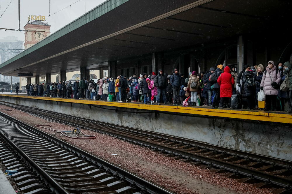 Sa željezničke stanice u Kijevu, Foto: Reuters