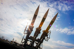 Sjeverna Koreja ispalila tri balističke rakete kratkog dometa