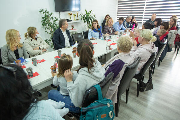 Popa: Pozdravljam opredijeljenost Crne Gore da stane uz EU u...