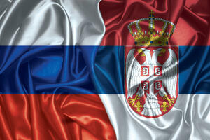 Hil: Ako Srbija misli da će joj Rusija pomoći oko Kosova, treba...