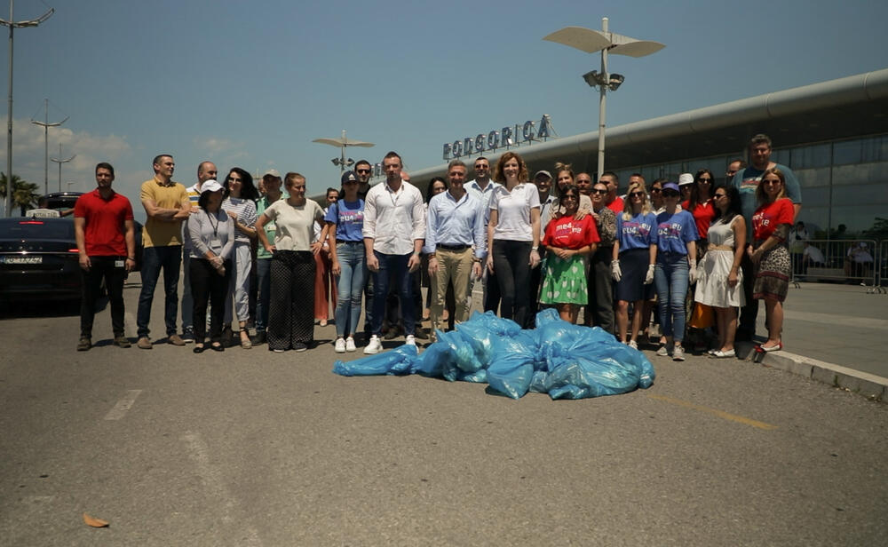 <p>Aerodromi Crne Gore se pridružili inicijativi Koalicije za održivi razvoj, tokom koje su se u posljednjih 15 dana čistile različite javne površine u našoj državi</p>